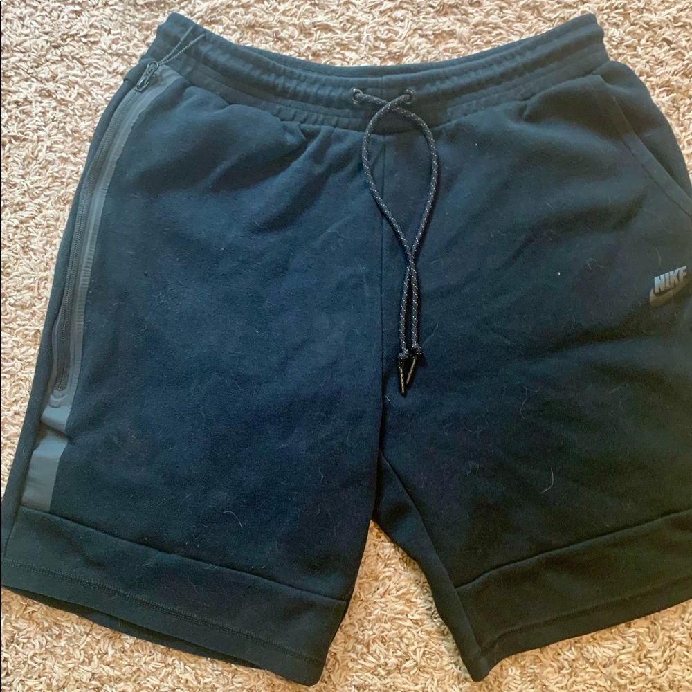XL Nike shorts. Great condition!